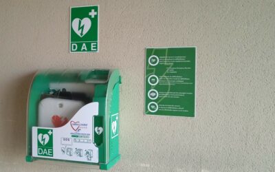 Un défibrillateur au terrain de foot !